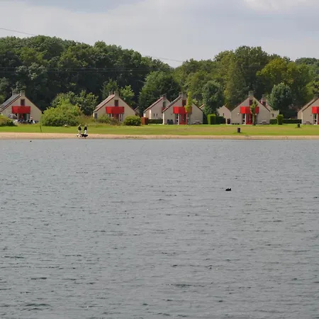Holiday home Modern En Gezellig Voor 6 Personen Met Laadpaal Ewijk