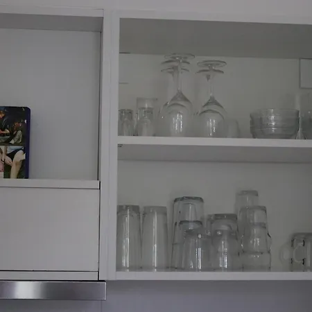 Modern En Gezellig Voor 6 Personen Met Laadpaal