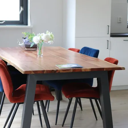 Modern En Gezellig Voor 6 Personen Met Laadpaal *