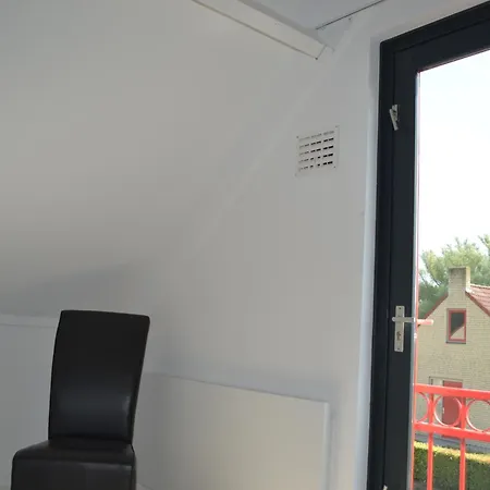 Holiday home Modern En Gezellig Voor 6 Personen Met Laadpaal