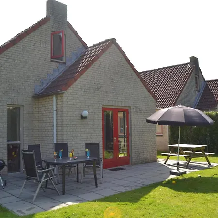 Holiday home Modern En Gezellig Voor 6 Personen Met Laadpaal